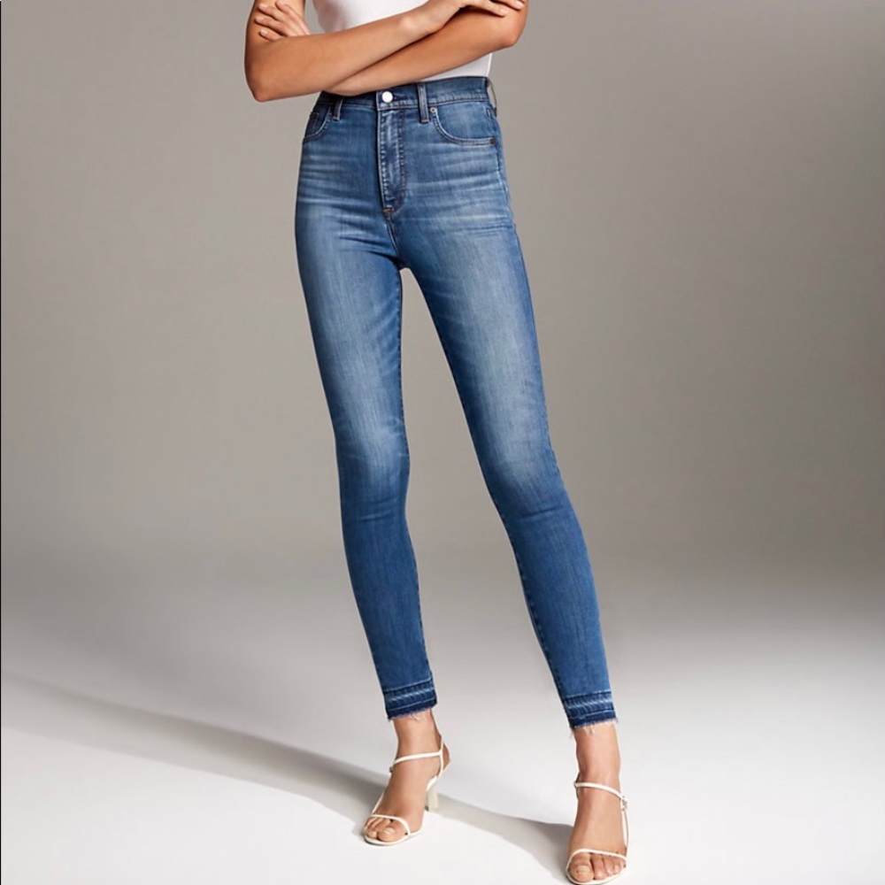 Aritzia Denim Forum Lola crop jeans size 25